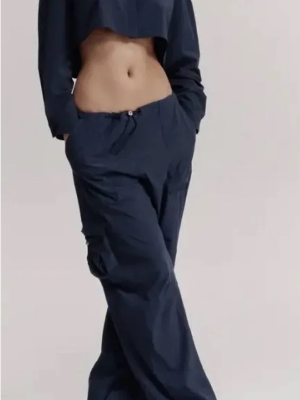 NWT ALO Yoga Low Rise Megastar Cargo Pant Navy